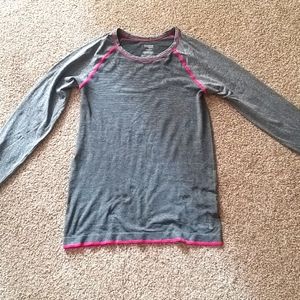 Athletic Long sleeve shirt